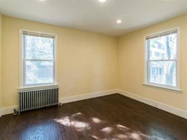 Photo - 23 Magee St Unit 1