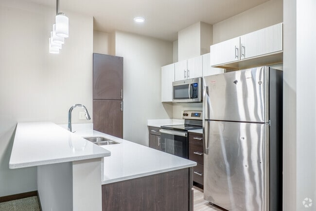 2BR, 2BA - 1,000SF - Kitchen - Whitney Point