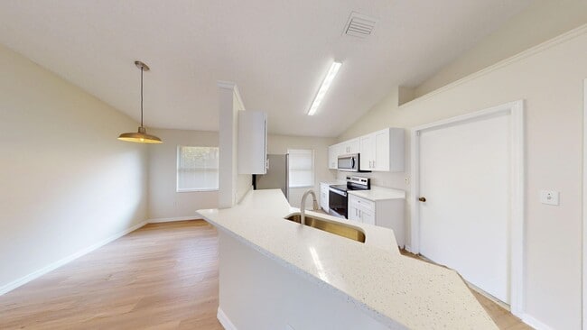 Photo - Beautiful 3Bed/ 2Bath Home with Two Car Ga...