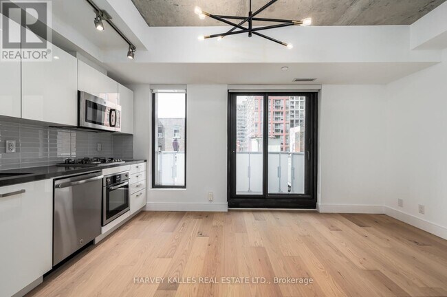 Photo - 11 Charlotte St Unit 507