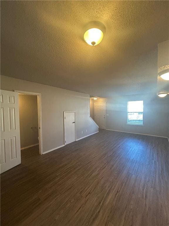 Photo - 520 N Betty Jo Dr