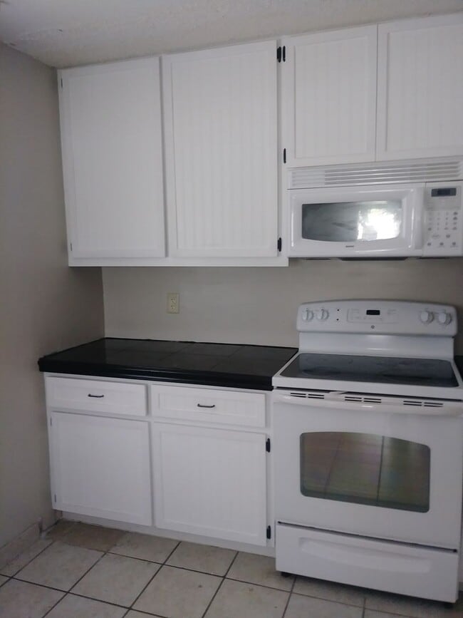 Photo - Floyd Properties FL, Inc. Unidad 1
