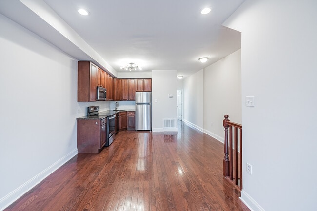 Kitchen 2 - 1818 Federal St Unit B