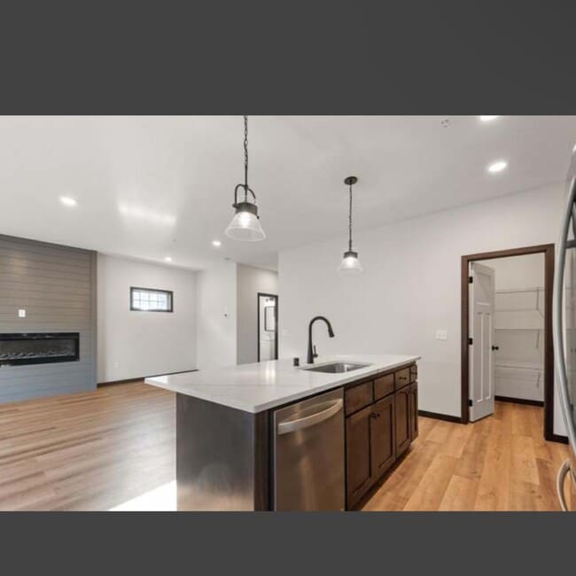 Photo - 3 Bed | 3 Bath Townhome - Blaine Unit A