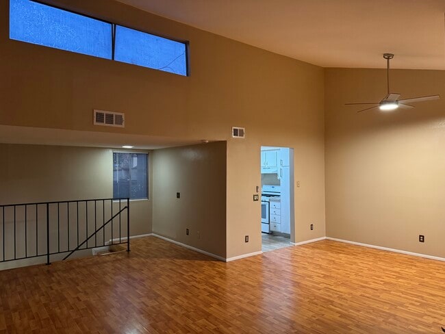 Photo - 9381 Shadowood Dr Unit F