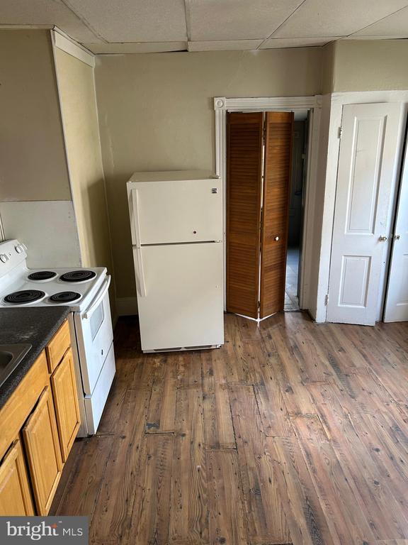 Photo - 99 S Broad St