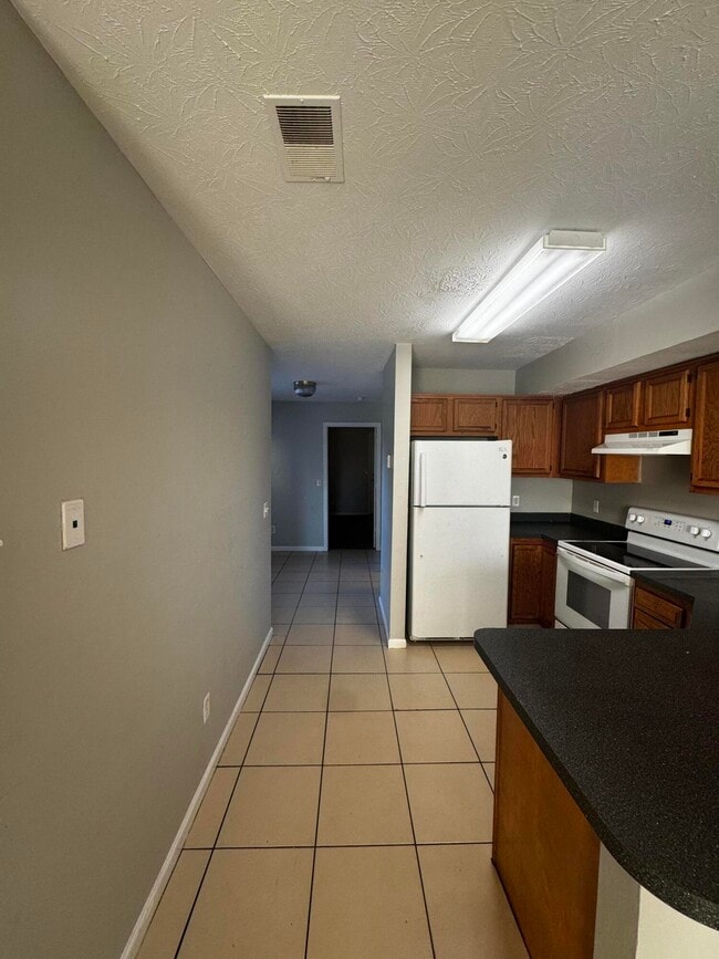 Photo - 230 Mousas Way