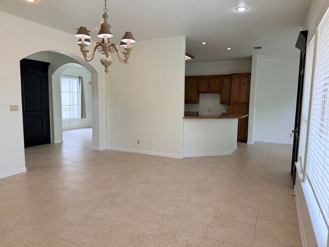 Photo - 7221 Lake Victoria Rd Unit -