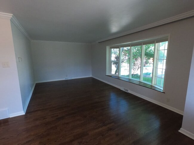 Photo - Beautifully remodeled 3 bed 2.5 bath house in Broomfield