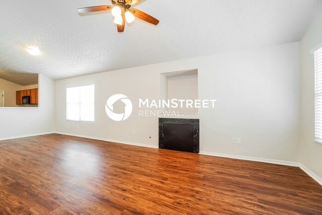 3 Bedroom Pet-Friendly Home in CANAL WINCHESTER, OH with Main Street Renewal