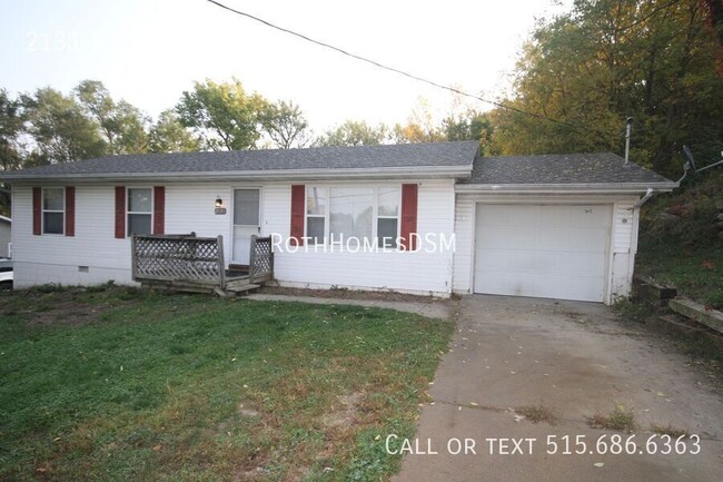 Large 3 bedroom 2 bath home with attached ... - Large 3 bedroom 2 bath home with attached ...