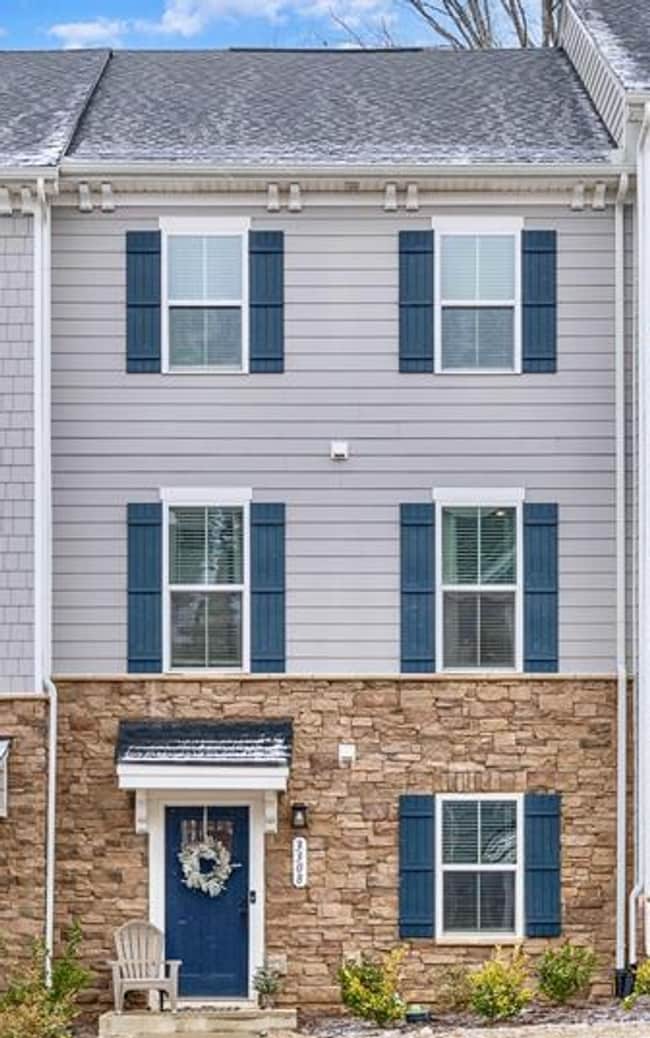 Modern Townhome in Stone Creek Townhomes - Modern Townhome in Stone Creek Townhomes