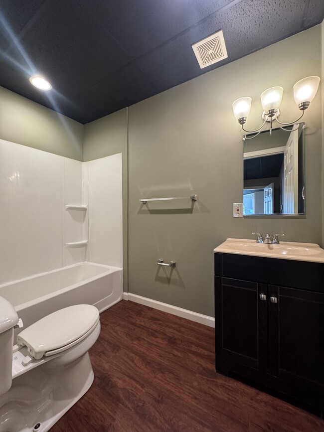 Photo - 350 Jefferson St Unit 1