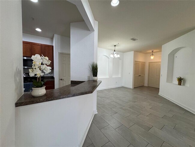Photo - 3000 Laurel Park Ln Unit 201