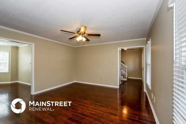 Photo - 9006 Hunters Pointe Dr