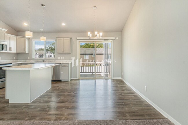 Photo - Turnbridge Split Entry Home