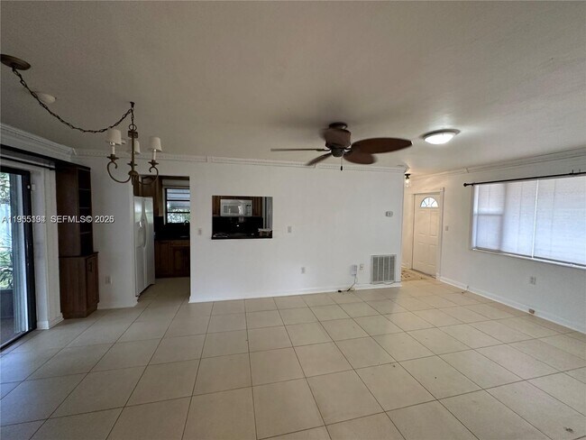 Photo - 7880 NW 11th St