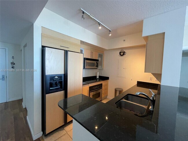 Photo - 335 S Biscayne Blvd Unit 3603