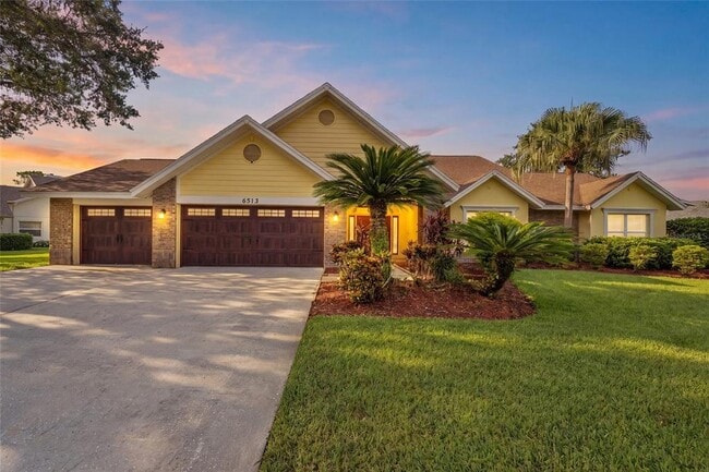 Building Photo - 6513 Thoroughbred Loop