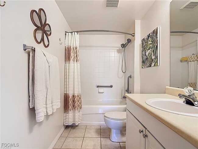 Building Photo - 15630 Ocean Walk Circle Unit 102