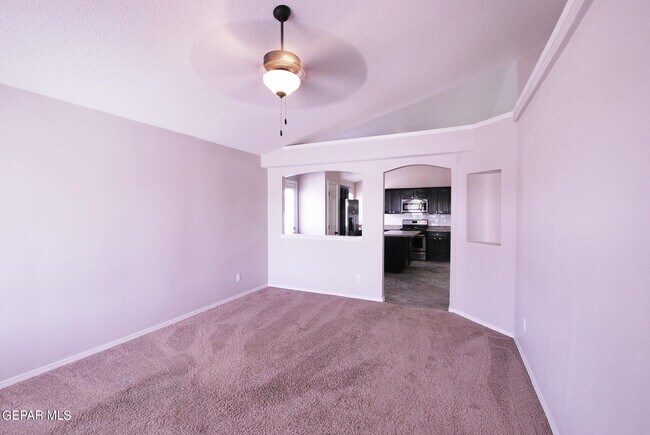Photo - 610 Villas Del Valle Dr