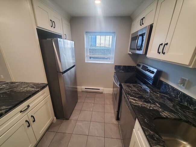 Photo - 24 Colgate Rd Unit 1