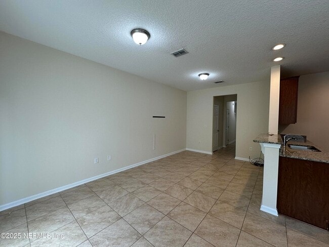 Photo - 111 Moultrie Village Ln