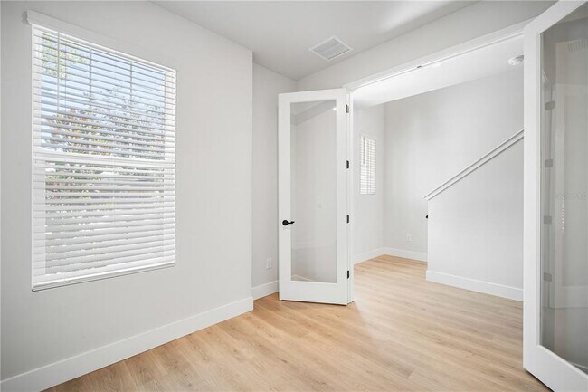 Photo - 406 N Westland Ave