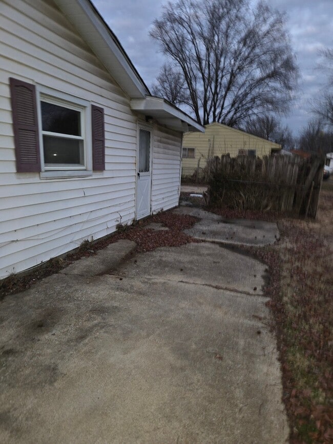Photo - 1617 Parklane Dr