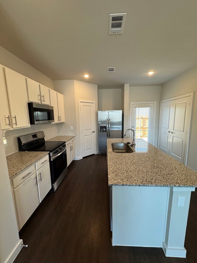 Photo - 445 Elevon Pkwy Unit 819