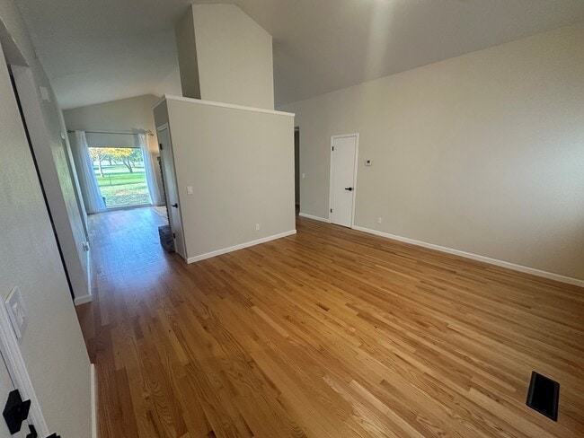 Photo - 19297 Mountain Meadow N