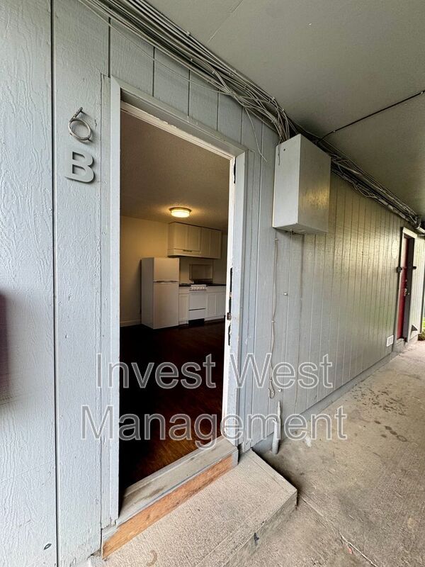 Photo - 1960-1933 33rd Ave Unidad 6B