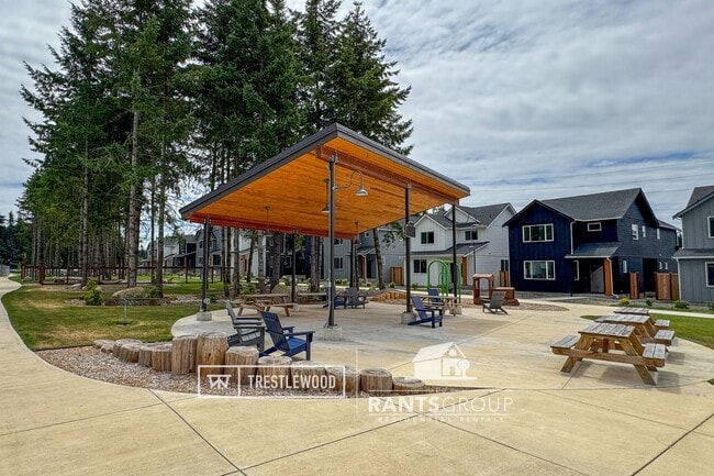 Photo - Trestlewood Townhomes