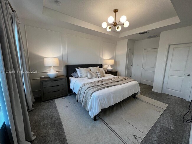 Photo - 6140 Planta LN