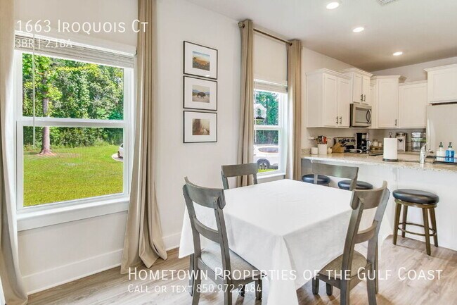 Photo - 1663 Iroquois Ct