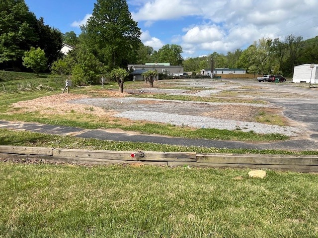 Photo - 103 Old Jims Branch Rd
