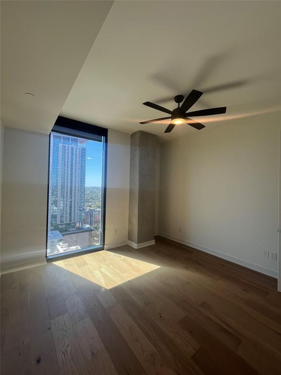 Photo - 84 East Ave Unidad 2807