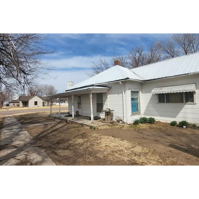 Building Photo - 122 N Ford Ave Rental