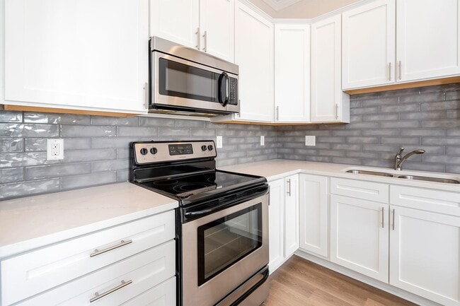 Harrison Park Apartments