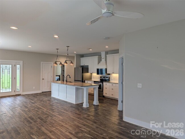 Photo - 113 Mainview Dr