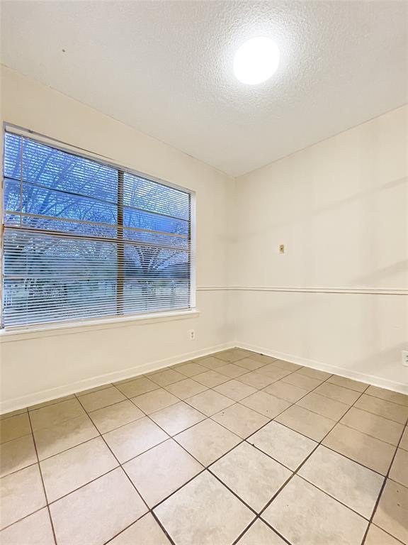 Photo - 2502 Cecil Dr