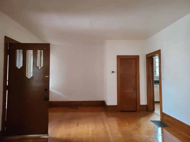 Photo - 3214 Forest Hill Ave NW