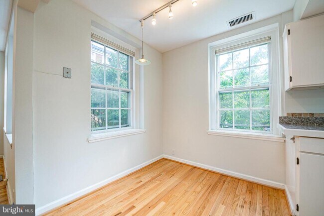 Photo - 3520 39th St NW Unit A655