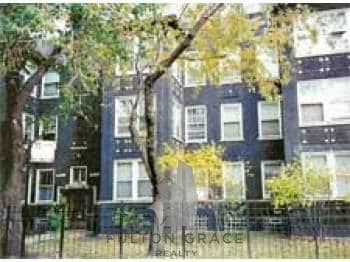Building Photo - 1264 W Montrose Ave Rental