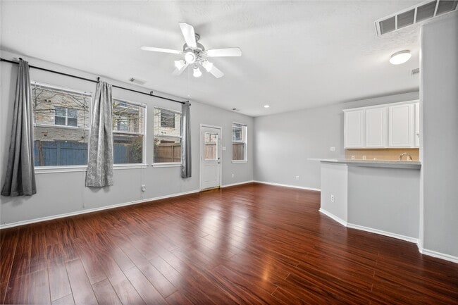 Photo - 8912 Elm Drake Ln