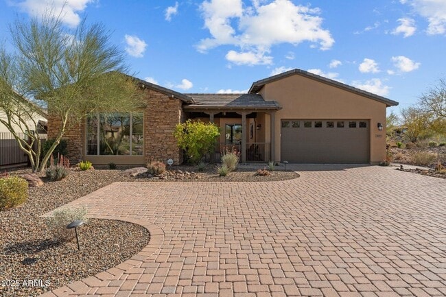 Building Photo - 3672 Ridgeview Ter