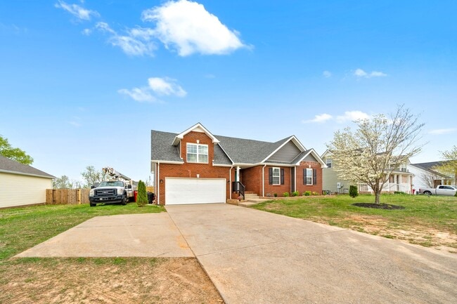 Photo - 1769 Needmore Rd
