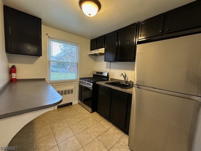 Photo - 17 Carolyn Terrace