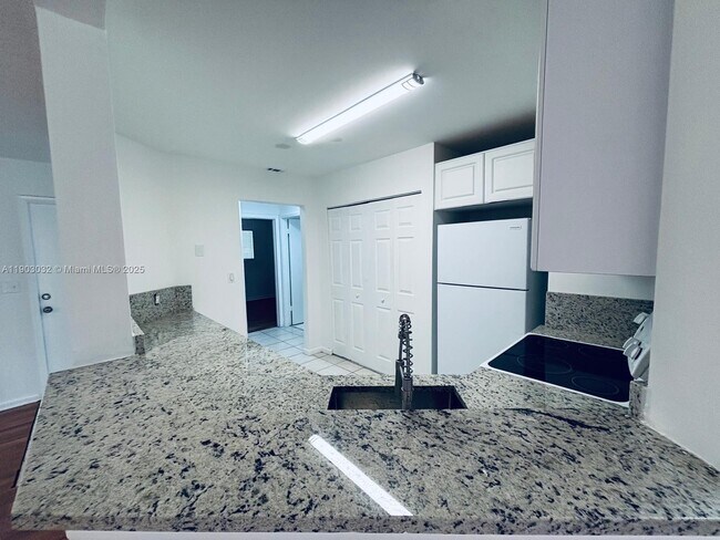 Photo - 3453 NW 44th St Unit 105