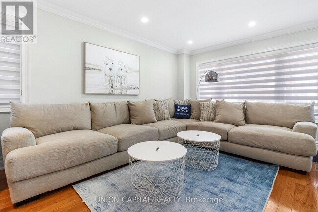 Photo - 186 Lincoln Rd W